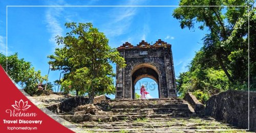 Tour Động Phong Nha - Đền Thánh Mẫu Liễu Hạnh - Đảo Yến 1 Ngày