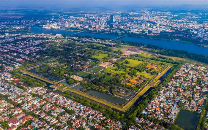 UPDATE Bảng Giá Vé Tham Quan Tại Huế Năm 2026