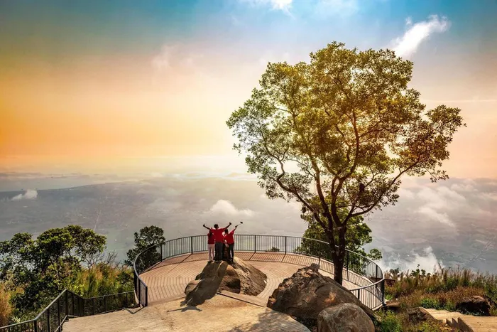 UPDATE Bảng Giá Vé Tham Quan Tại Tây Ninh Năm 2026