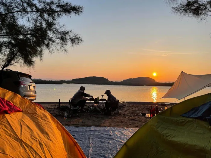 UPDATE những địa điểm cắm trại cực chill tại Cẩm Phả đang cực HOT