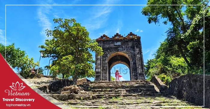 Tour Động Phong Nha - Đền Thánh Mẫu Liễu Hạnh - Đảo Yến 1 Ngày
