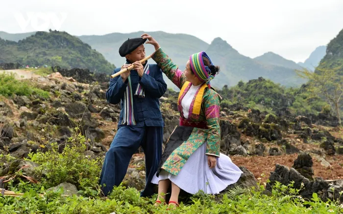 Review Chợ Tình Khâu Vai Hà Giang