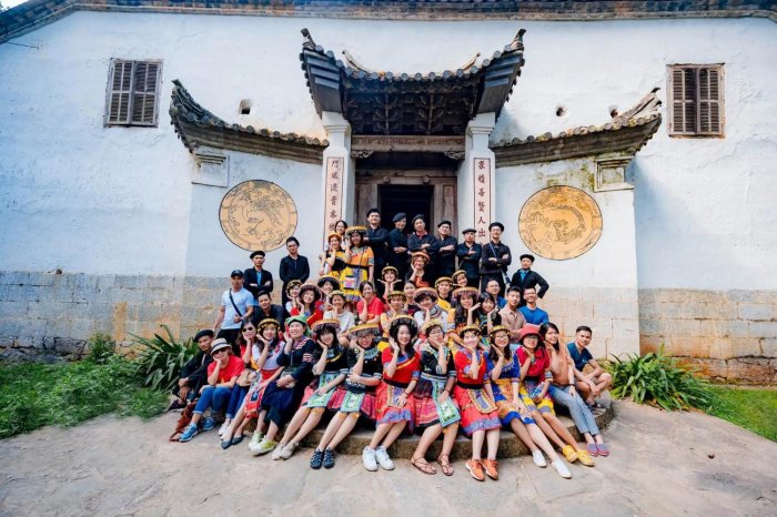 Review Dinh Thự Vua Mèo Hà Giang